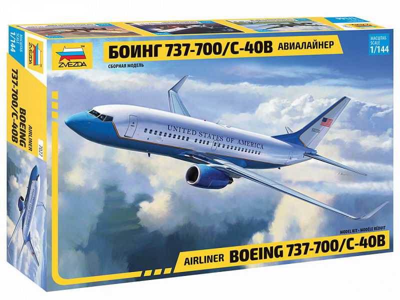 Модель сборная Авиалайнер Боинг 737-700 1:144