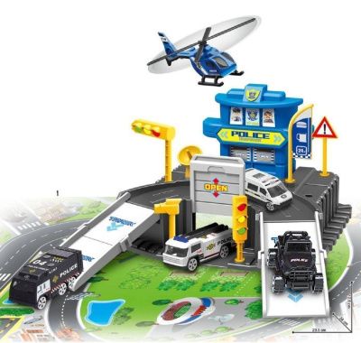 Набор игровой Полицейская станция с машинкой, вертолетом и ландшафтной картой, в коробке