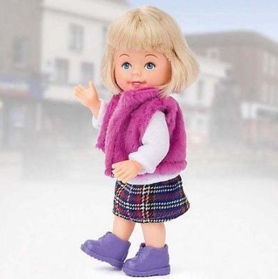Кукла "Paula. Зимний наряд", жилетка