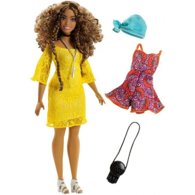 Кукла Barbie с дополнительным комплектом одежды Игра с модой, 29 см