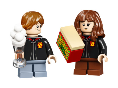 75978 Конструктор детский LEGO Harry Potter Косой переулок, 5544 деталей, возраст 16+