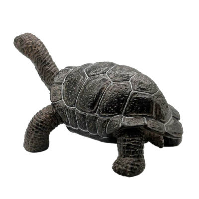 Детское время Фигурка - Черная черепаха стоит