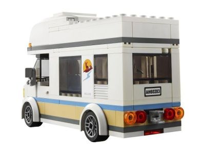 LEGO City Отпуск в доме на колесах