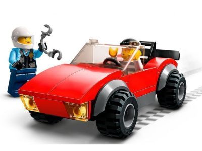 60392 Конструктор детский LEGO City Погоня на полицейском мотоцикле, 59 деталей, возраст 5+
