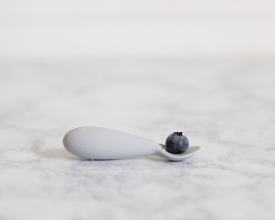 ezpz - Tiny Spoon (серый)